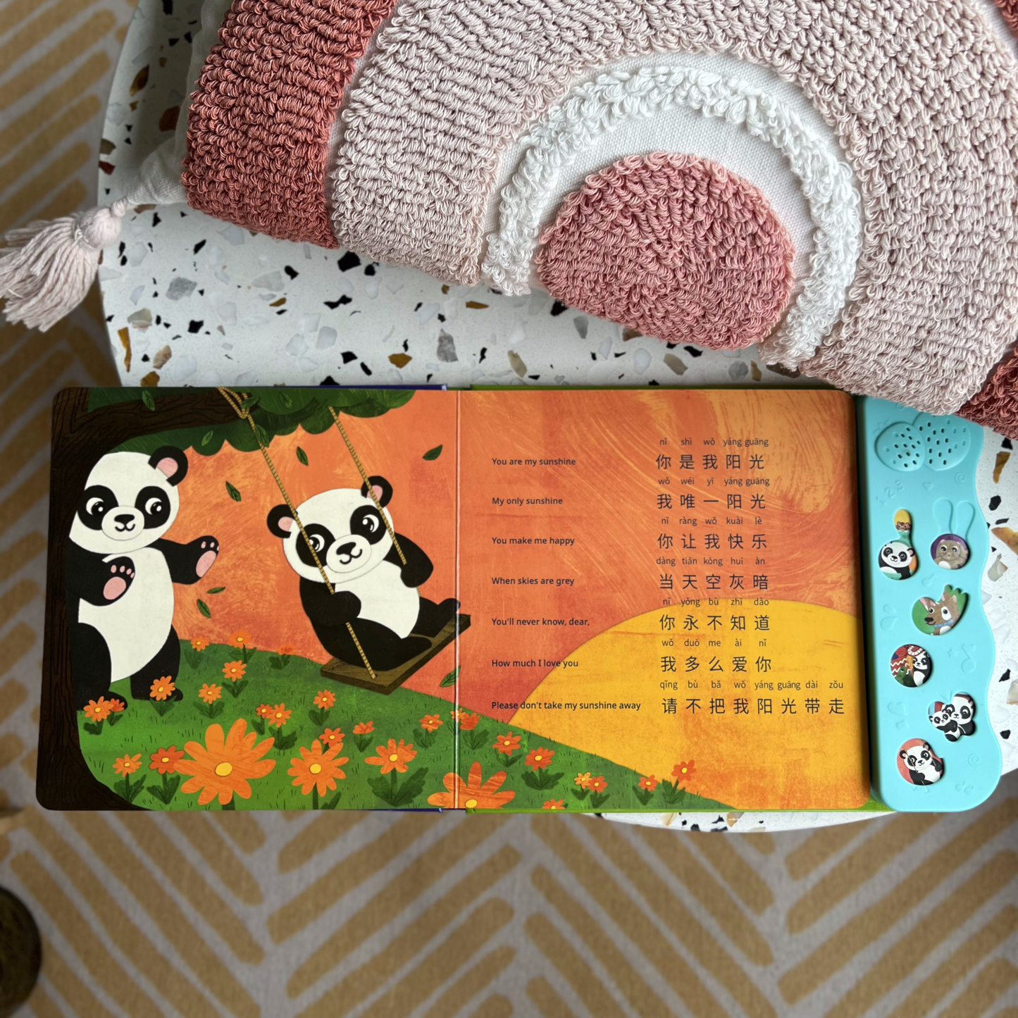 Bao Bao Learns Chinese (Vol 2)